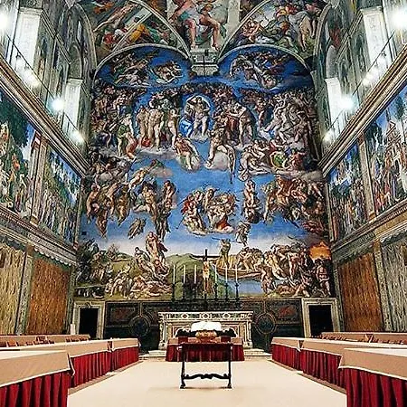 Aureum 15 Minutes From The Vatican! 4*