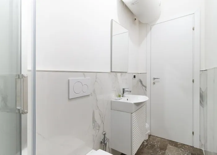 Aureum 15 Minutes From The Vatican! 4*